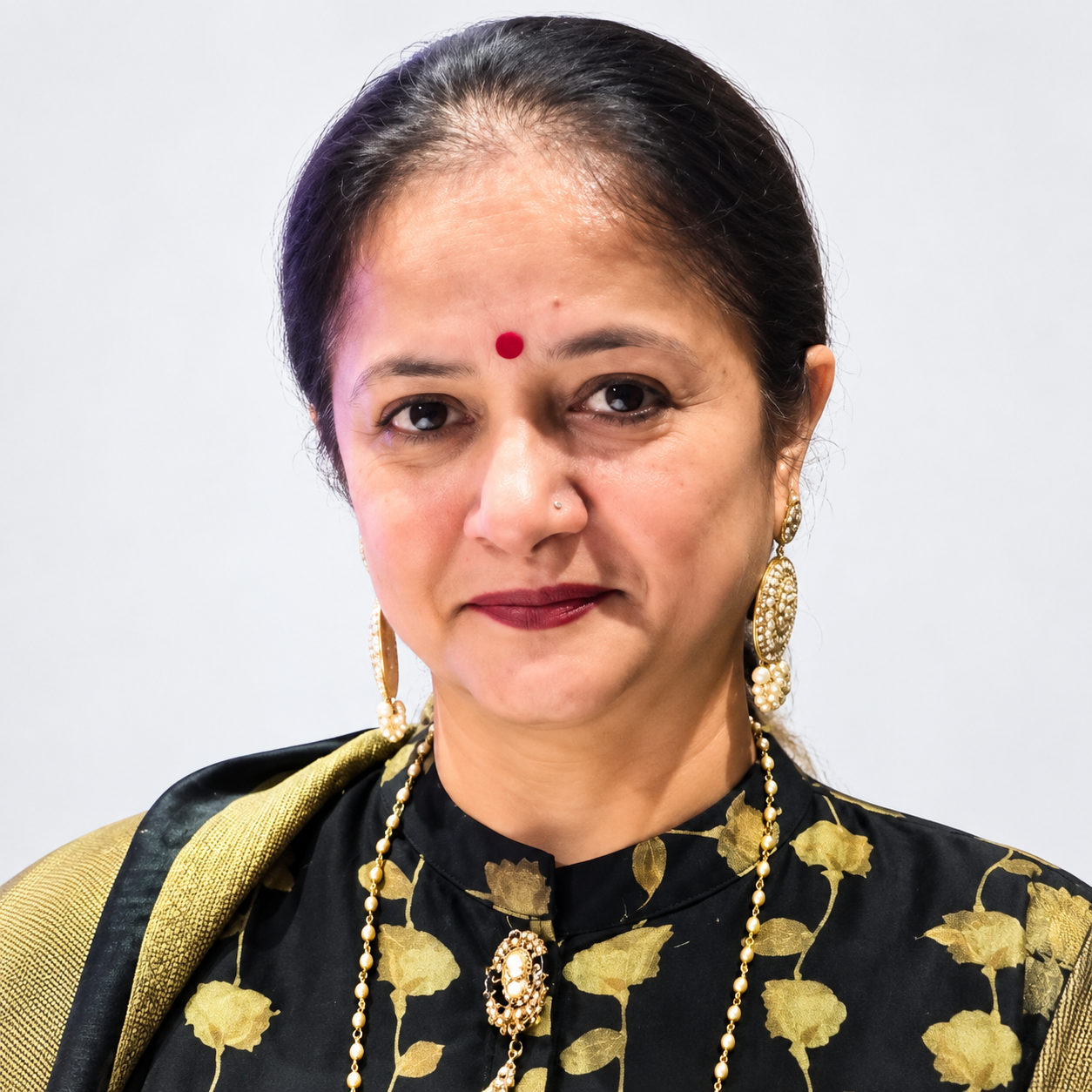 Smt. Suman Luthra